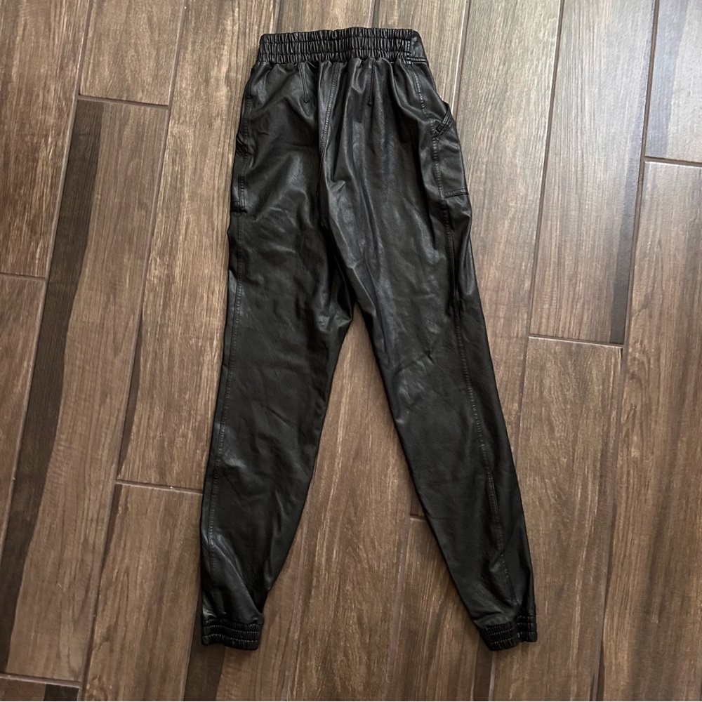 SPANX Leather Like Joggers in Black Noir Sz XS - Picture 5 of 6